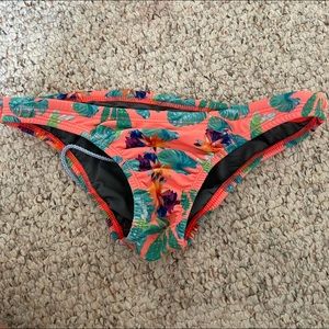 European Jolyn bottoms